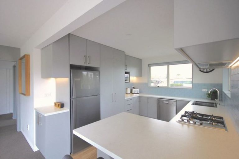 Photo of property in 17 Mackworth Street, Woolston, Christchurch, 8062