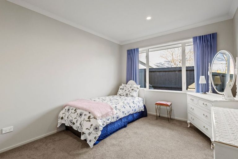Photo of property in 18 Woodhurst Drive, Casebrook, Christchurch, 8051