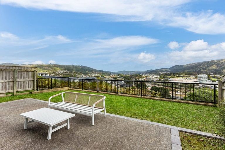 Photo of property in 18a Omaka Place, Aotea, Porirua, 5024