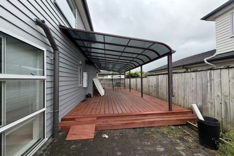 Photo of property in 21 Kensway Drive, Flat Bush, Auckland, 2016