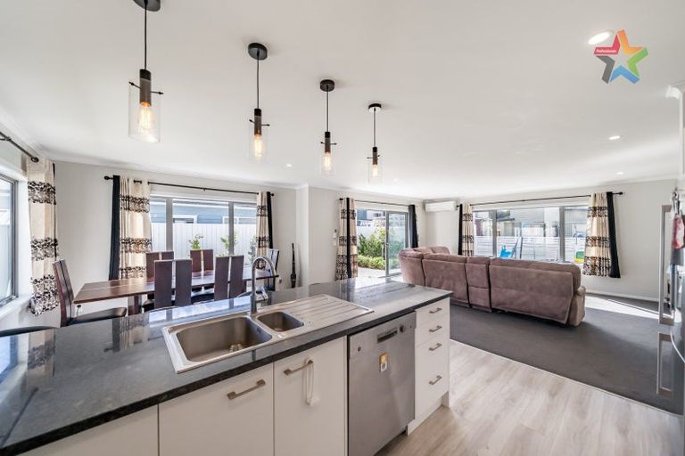 Photo of property in 2 Grovedale Square, Wainuiomata, Lower Hutt, 5014