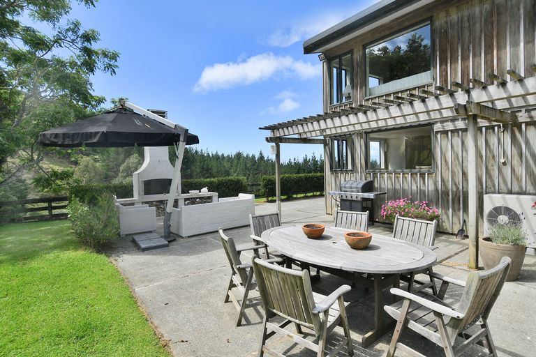 Photo of property in 253 Rodney Road, Whangateau, Warkworth, 0985