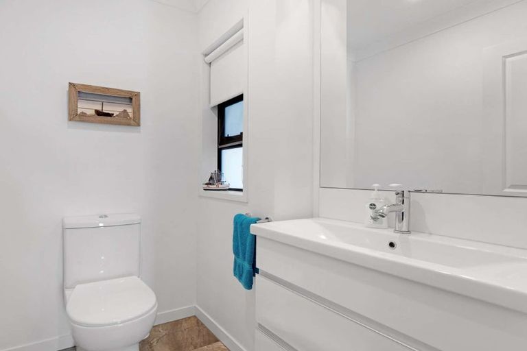 Photo of property in 7 Waka Way, Bellevue, Tauranga, 3110