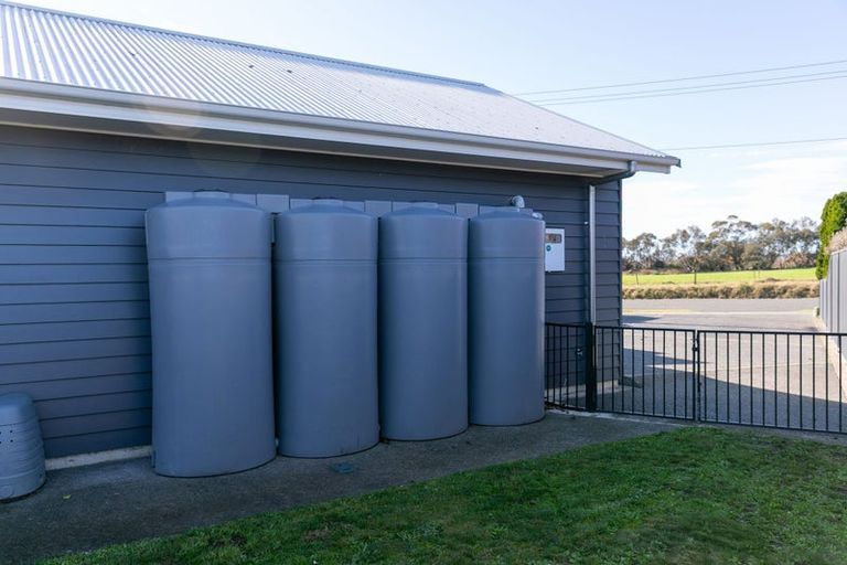 Photo of property in 155 Arataki Road, Havelock North, 4130