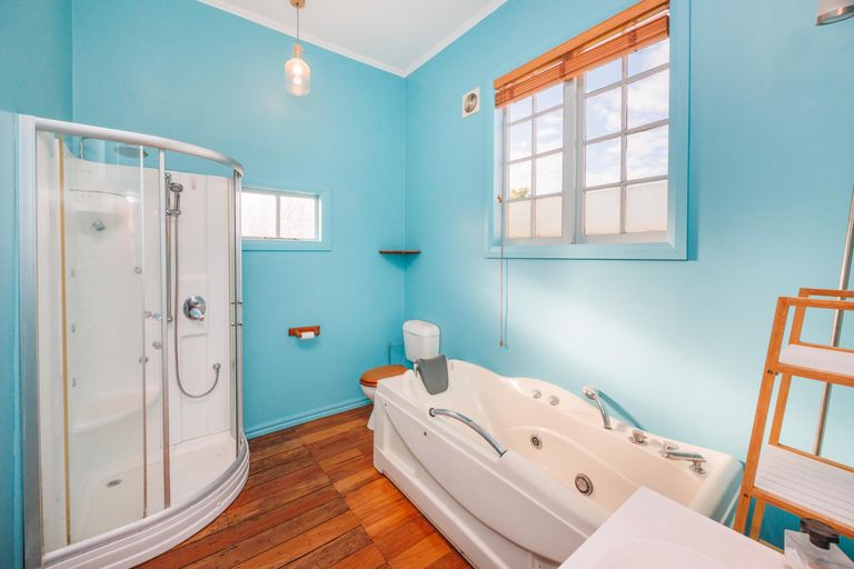 Photo of property in 28 Alexander Street, Awapuni, Palmerston North, 4412