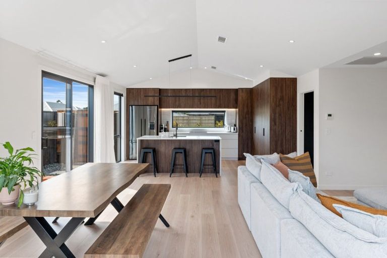 Photo of property in 8 Bamberger Way, Rangiora, 7400