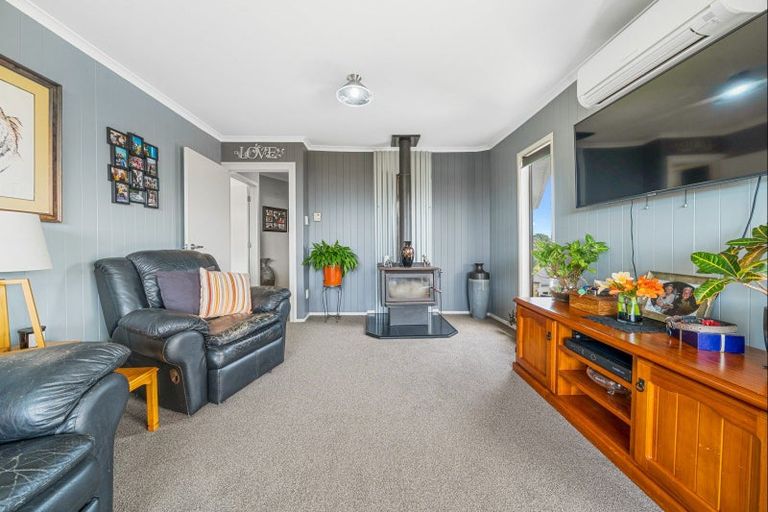 Photo of property in 28 Kingsford Street, Bell Block, New Plymouth, 4312