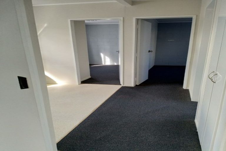 Photo of property in 7/36 Leighton Avenue, Waiwhetu, Lower Hutt, 5010