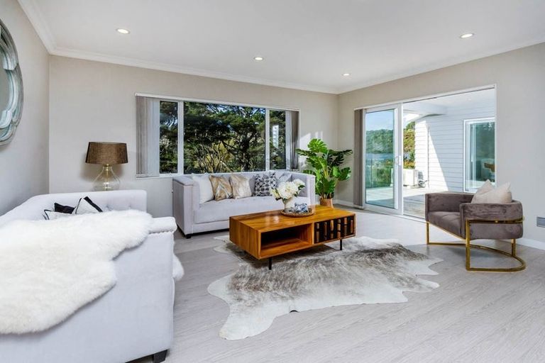 Photo of property in 41d Wicklam Lane, Greenhithe, Auckland, 0632