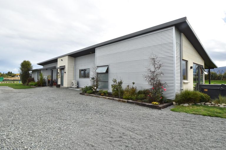Photo of property in 36 Temple Drive, Twizel, 7901