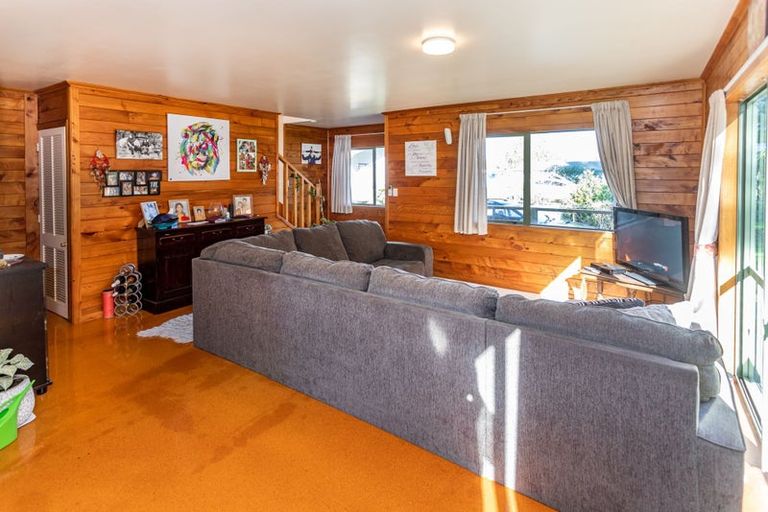 Photo of property in 185 Hauraki Road, Coromandel, 3506