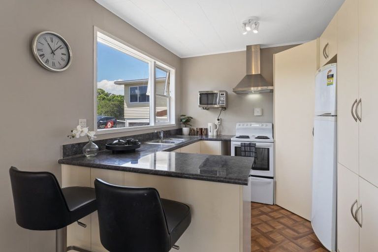 Photo of property in 3/26 Park Avenue, Titahi Bay, Porirua, 5022