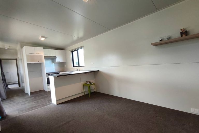 Photo of property in 300 Kingseat Road, Kingseat, Pukekohe, 2679