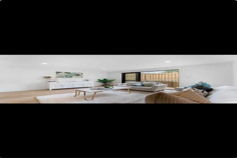 Photo of property in 79f Miller Road, Mangere Bridge, Auckland, 2022