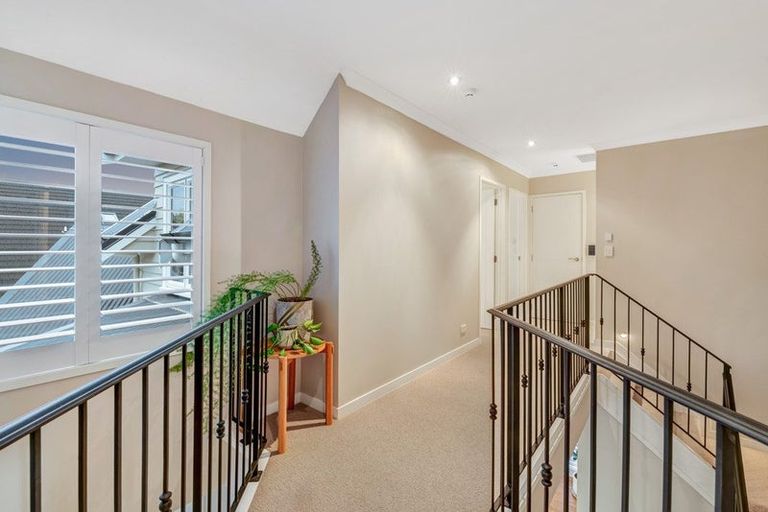 Photo of property in 95 Aberley Road, Schnapper Rock, Auckland, 0632