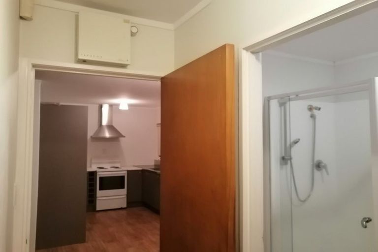 Photo of property in 2/21 Gloaming Place, Conifer Grove, Takanini, 2112