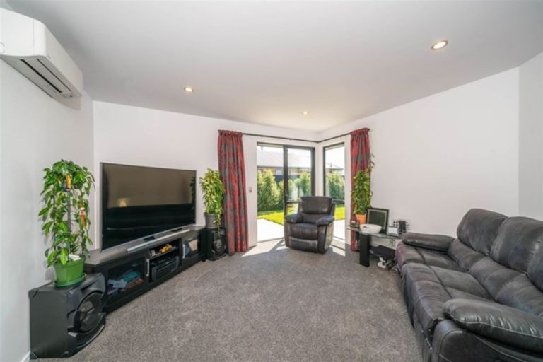 Photo of property in 8 Rhyolite Court, Rolleston, 7614