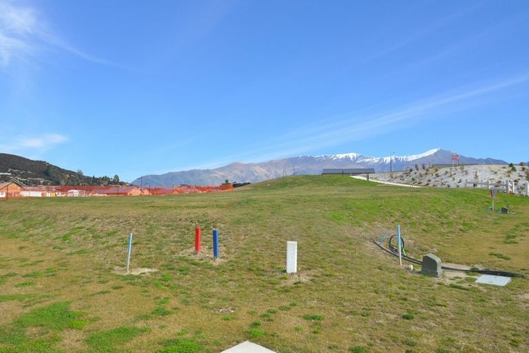 Photo of property in 51 Mount Linton Avenue, Wanaka, 9305