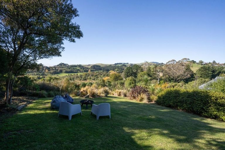 Photo of property in 23a Hyndhope Road, Kennedys Bush, Christchurch, 8025