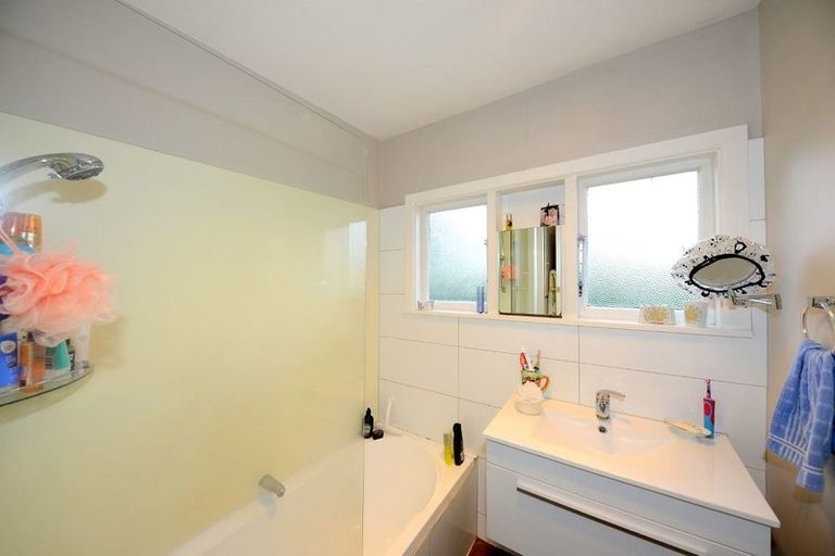 Photo of property in 54 Kensington Avenue, Mairehau, Christchurch, 8013