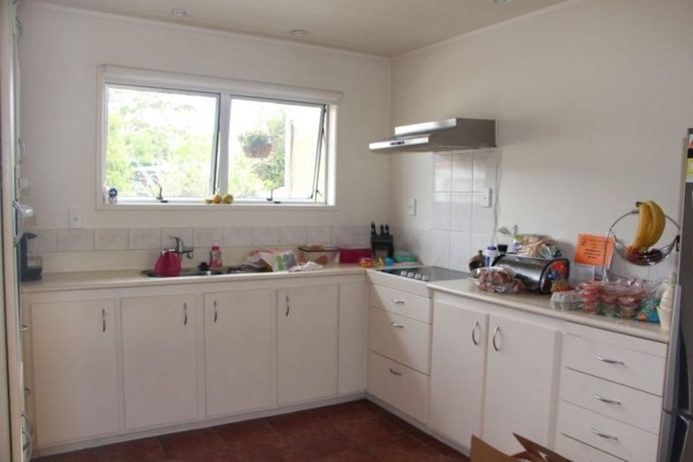 Photo of property in 375 Hobsonville Road, Hobsonville, Auckland, 0618