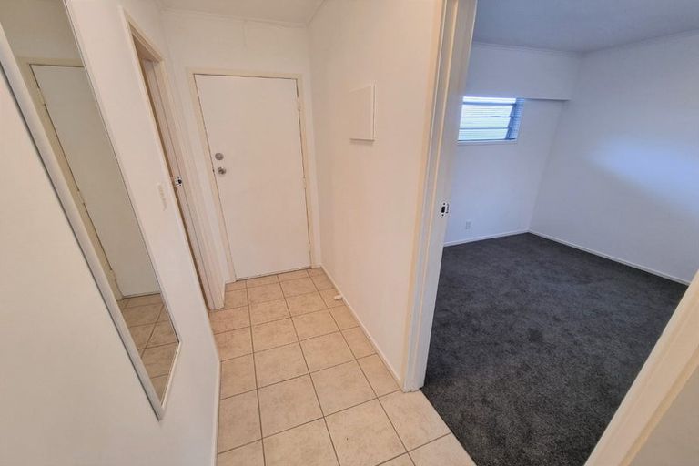 Photo of property in 17/83 Lake Road, Devonport, Auckland, 0622