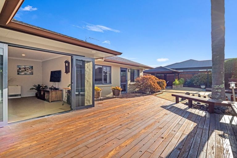 Photo of property in 20 Aranui Drive, Papamoa Beach, Papamoa, 3118