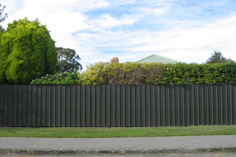 Photo of property in 11 Bucknell Street, Sockburn, Christchurch, 8042