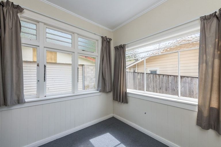 Photo of property in 52 Emano Street, Toi Toi, Nelson, 7010
