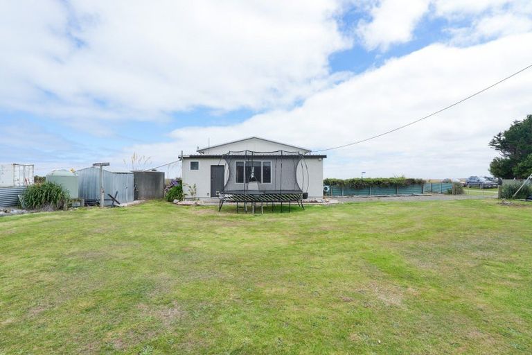 Photo of property in 4 Mersey Street, Fortrose, Invercargill, 9875