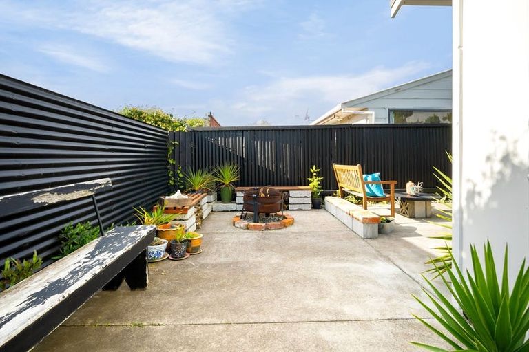Photo of property in 46 Pacific Road, North New Brighton, Christchurch, 8083