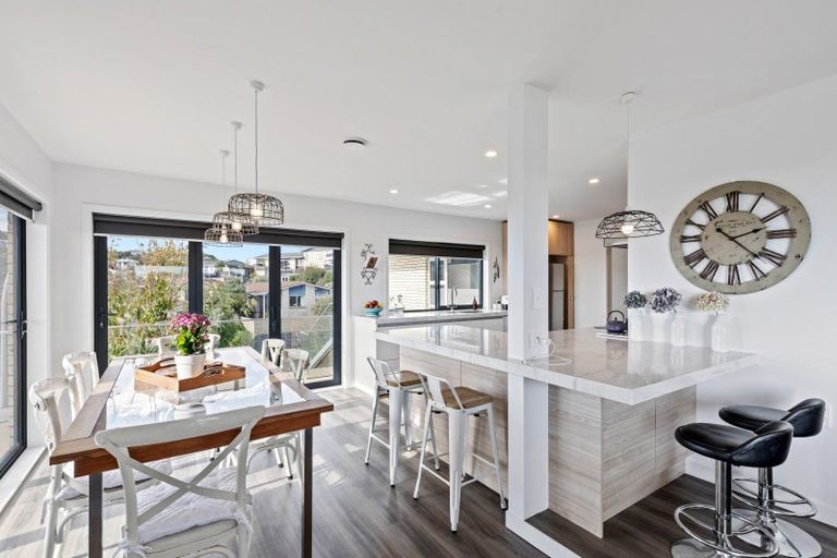 Photo of property in 9 Norwich Avenue, Spotswood, New Plymouth, 4310