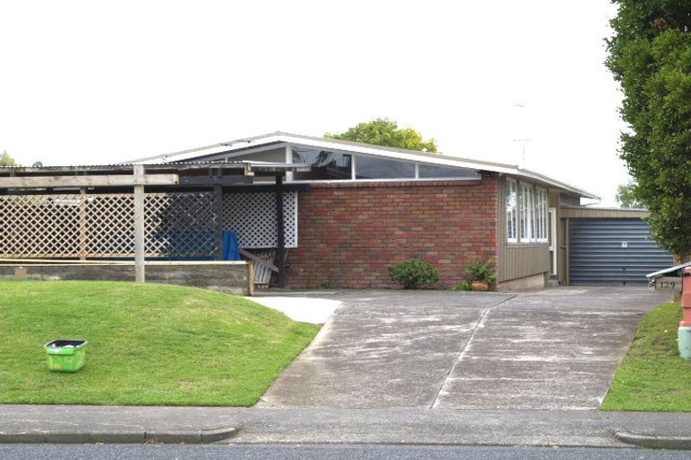 Photo of property in 129 Union Road, Howick, Auckland, 2014