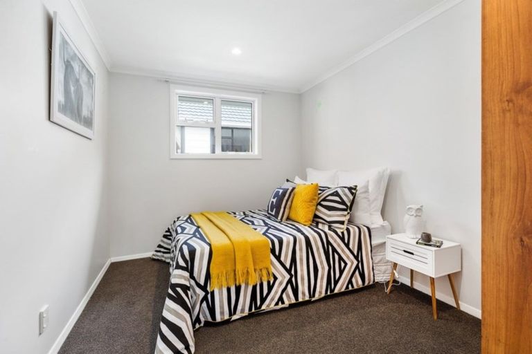 Photo of property in 33 Bannister Avenue, Johnsonville, Wellington, 6037