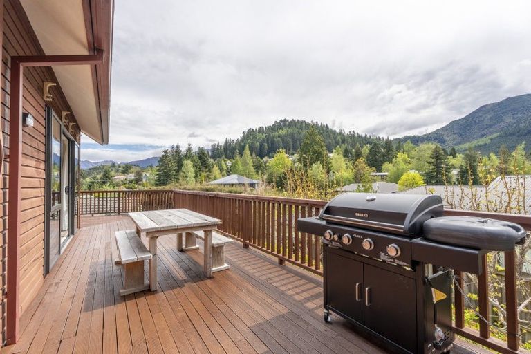 Photo of property in 10 Forest View Close, Hanmer Springs, 7334