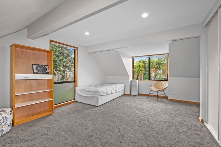 Photo of property in 9 Janice Place, Mount Pleasant, Christchurch, 8081