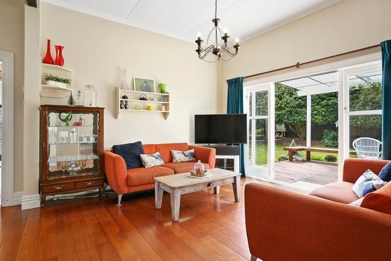 Photo of property in 5 Hall Street, Cambridge, 3434