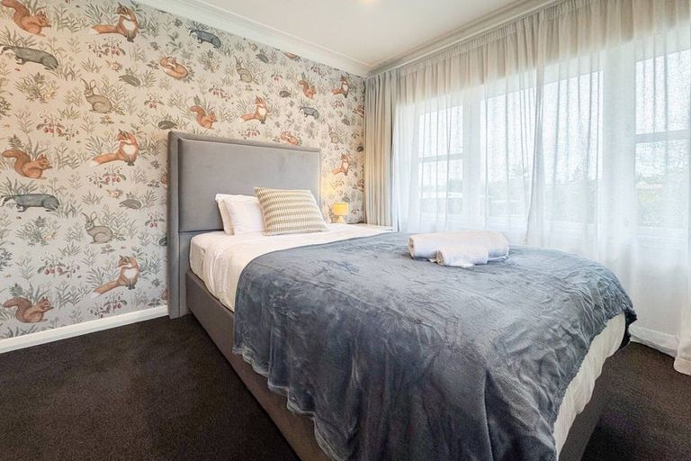 Photo of property in 36 Renata Crescent, Te Atatu Peninsula, Auckland, 0610