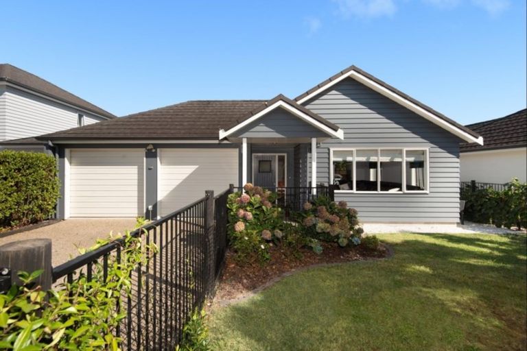 Photo of property in 137 Landing Drive, Pyes Pa, Tauranga, 3112