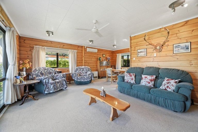 Photo of property in 3a Jet Place, Pukehangi, Rotorua, 3015
