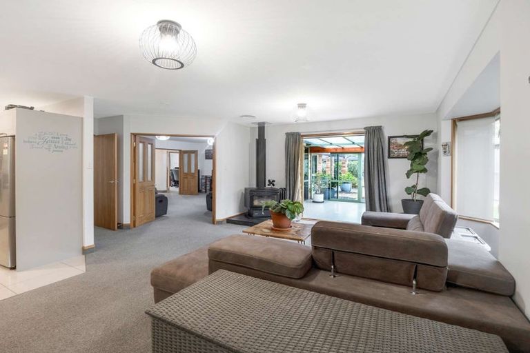 Photo of property in 98 Lowes Road, Rolleston, 7614