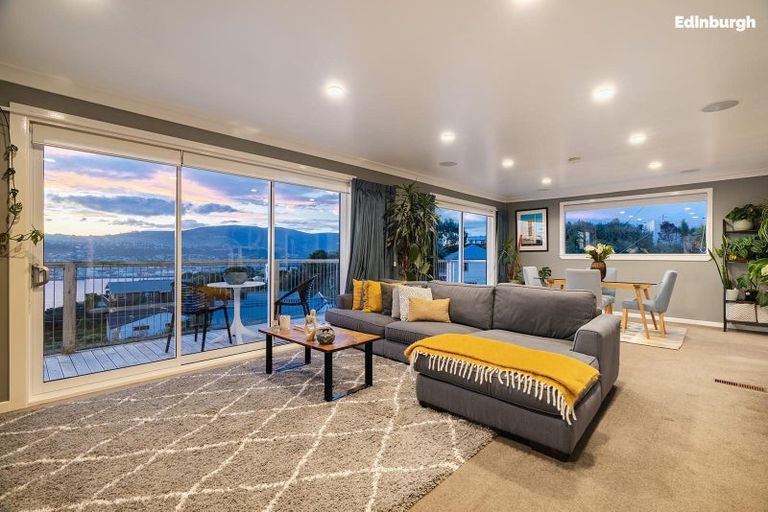 Photo of property in 45 Shandon Road, Vauxhall, Dunedin, 9013