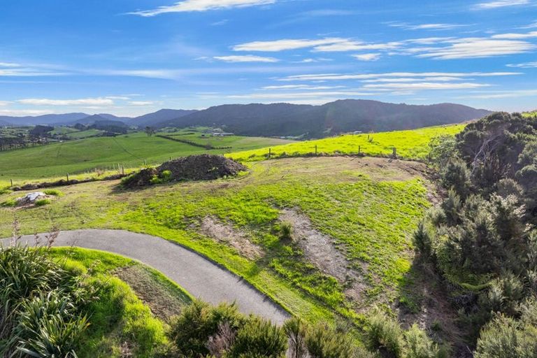 Photo of property in 7 Cape Rodney Place, Mangawhai Heads, Mangawhai, 0505