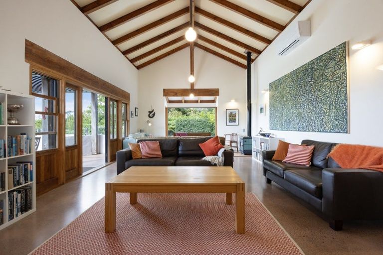 Photo of property in 193 Shegadeen Road, Wharehine, Wellsford, 0973