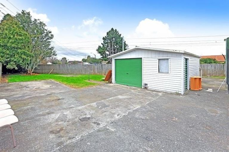 Photo of property in 21 Taka Street, Takanini, 2112