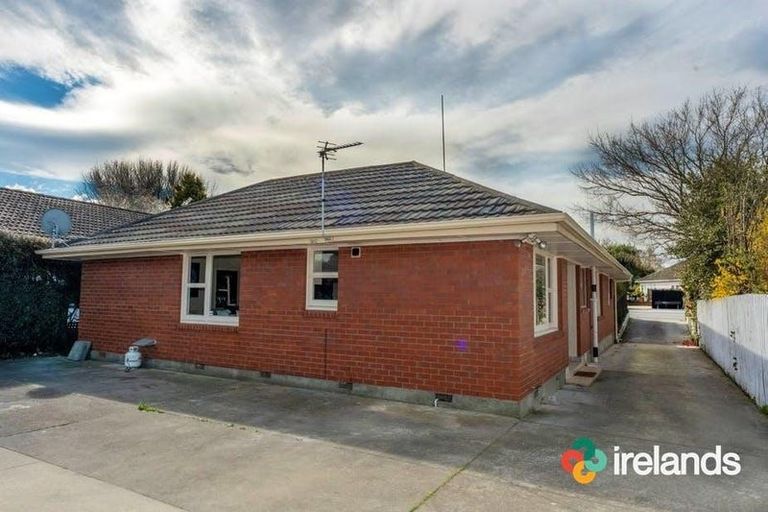 Photo of property in 147 Wairakei Road, Bryndwr, Christchurch, 8053