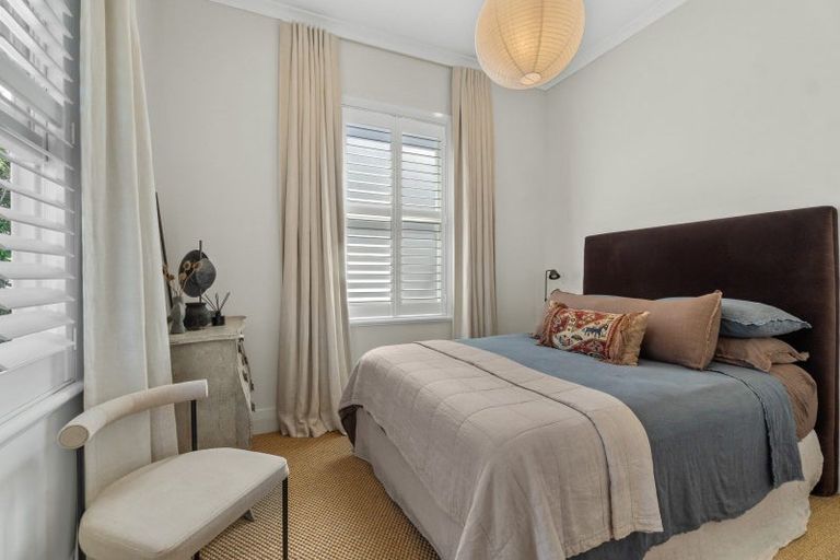 Photo of property in 21 St Aubyn Street, Devonport, Auckland, 0624