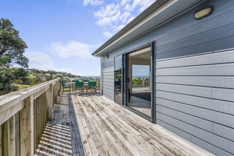 Photo of property in 22 Cullen Street, Mangawhai Heads, Mangawhai, 0505