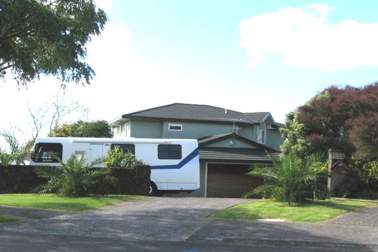 Photo of property in 24 Spinnaker Drive, Te Atatu Peninsula, Auckland, 0610