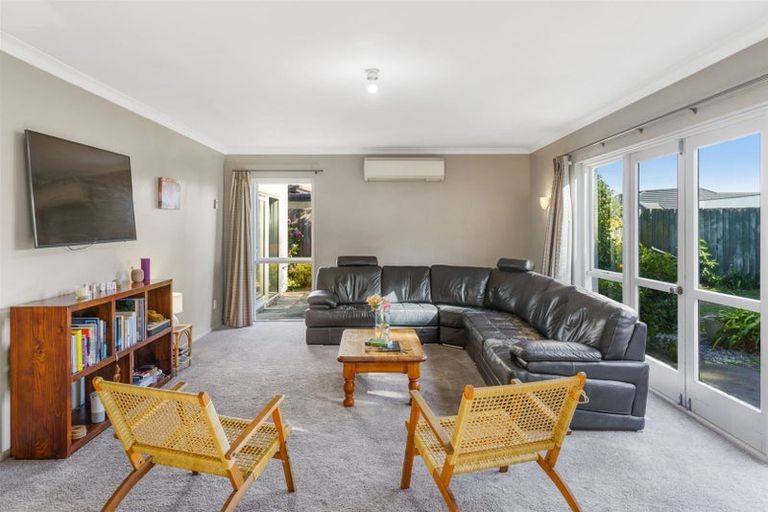 Photo of property in 20 Hillcrest Place, Avonhead, Christchurch, 8042
